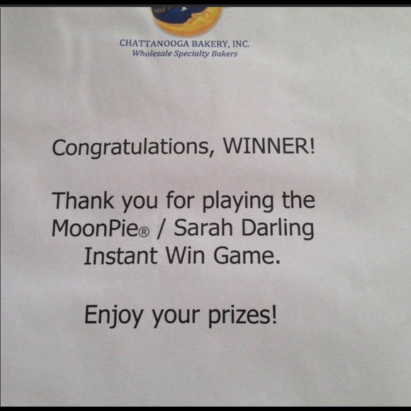 ~Rare~Sarah Darling Moon Pie Graphic tshirt Tee - Picture 4 of 5